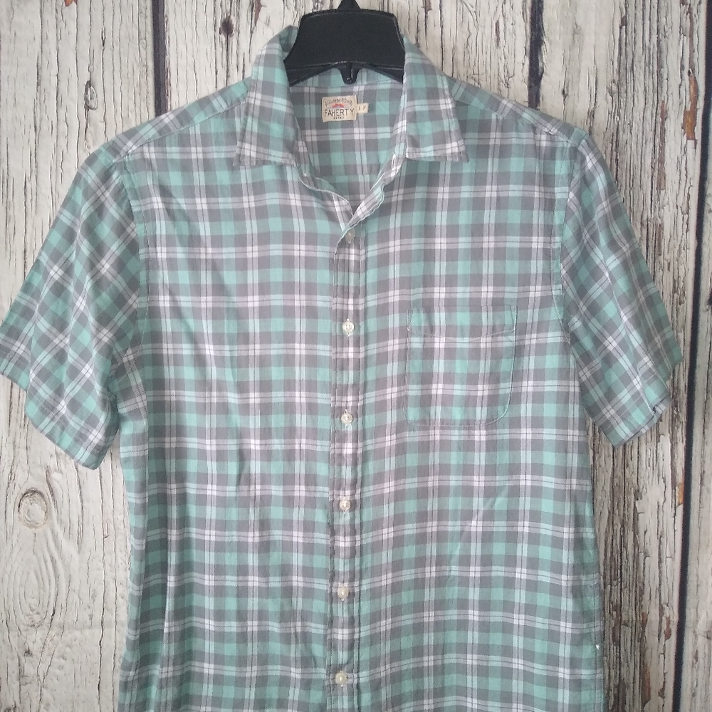 Faherty Short Sleeve Multi Color Plaid Button Up Shirt Size Large